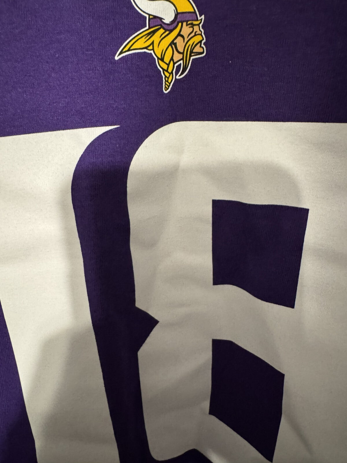 Minnesota Vikings Justin Jefferson #18 Purple Player T Shirt Men's Size L NWT