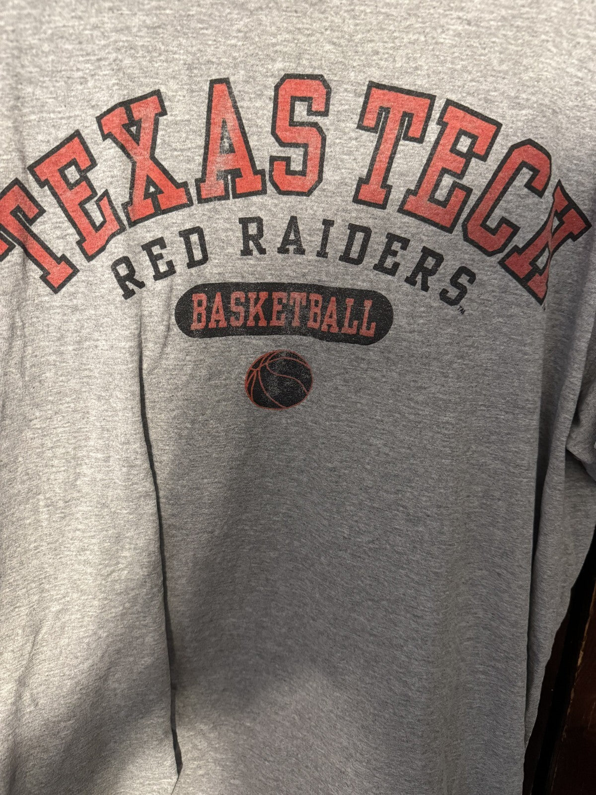Texas Tech Red Raiders Basketball T-Shirt Men's Size L Gray