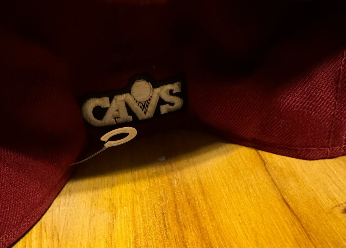 Cleveland Cavaliers Cavs New Era 59Fifty Fitted Hat Size 7 1/2 Hardwood NBA red