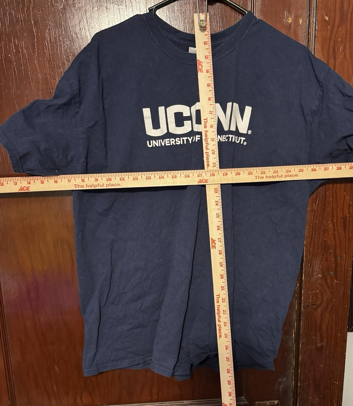 UConn Huskies Short Sleeve Tee Men's XL Blue