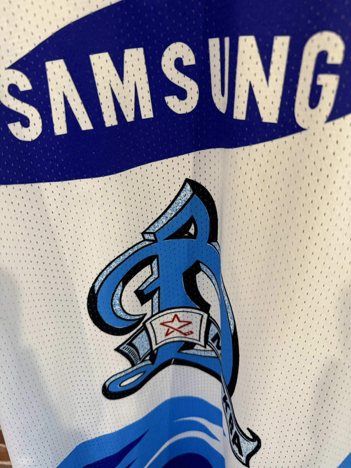 Moscow Dynamo Vintage Russian hockey #33 jersey White Men Sz XXL ?