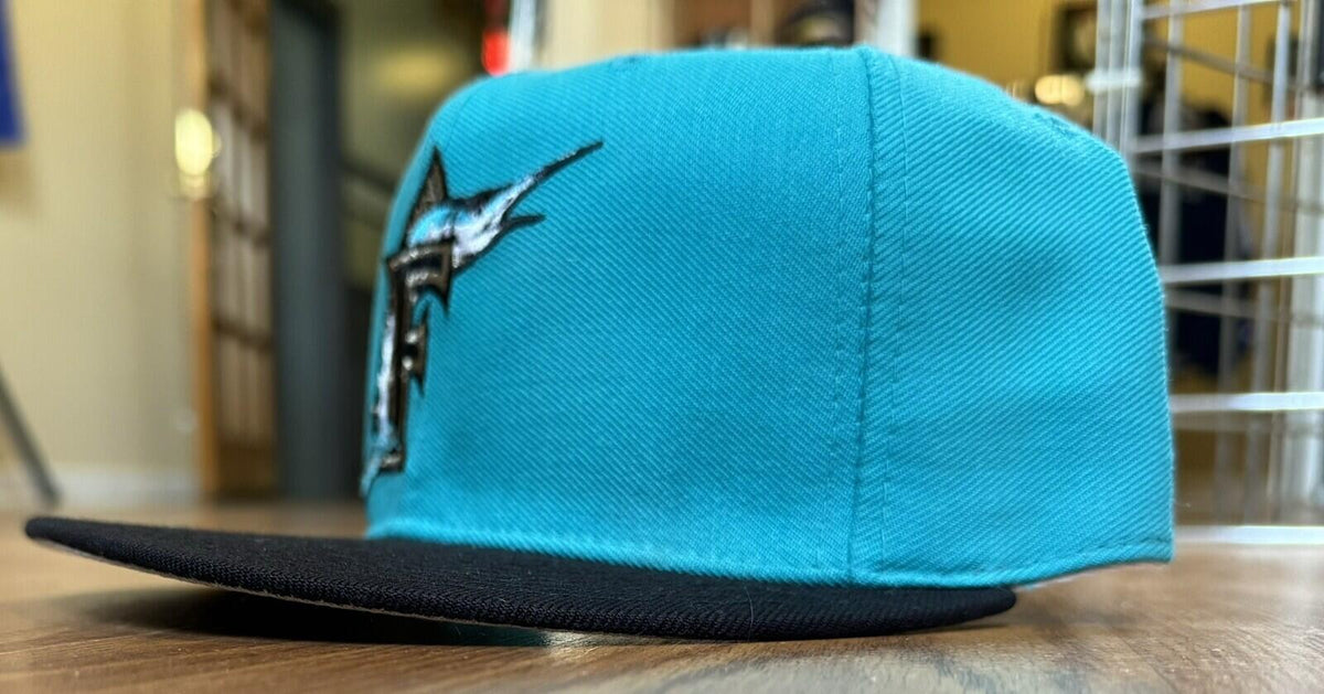Florida Marlins Vintage New Era Teal 59FIFTY Hat Sz 7 NWOT
