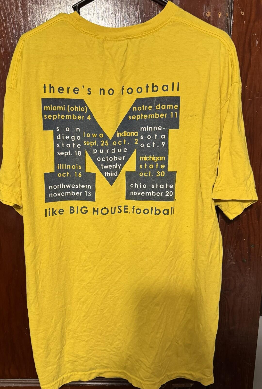 Michigan Wolverines Vintage 2004 T-shirt Sz XL Yellow