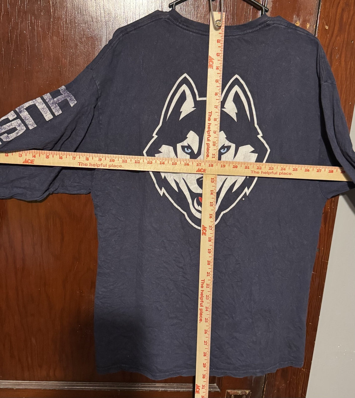 UConn Huskies Champion Long Sleeve Tee Men's XL Blue