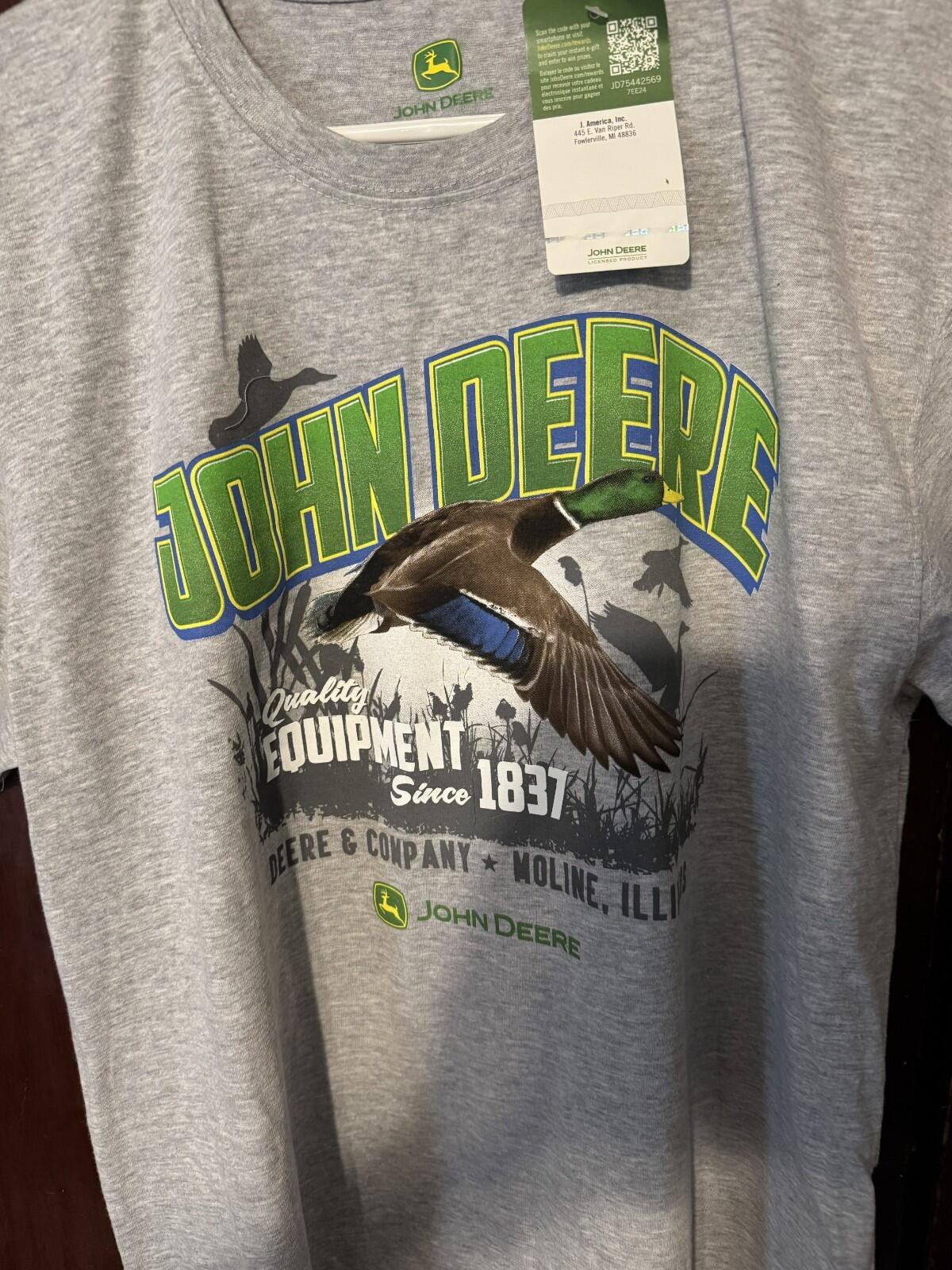 John Deere Vintage Logo T-Shirt Men Sz L Gray New With Tags