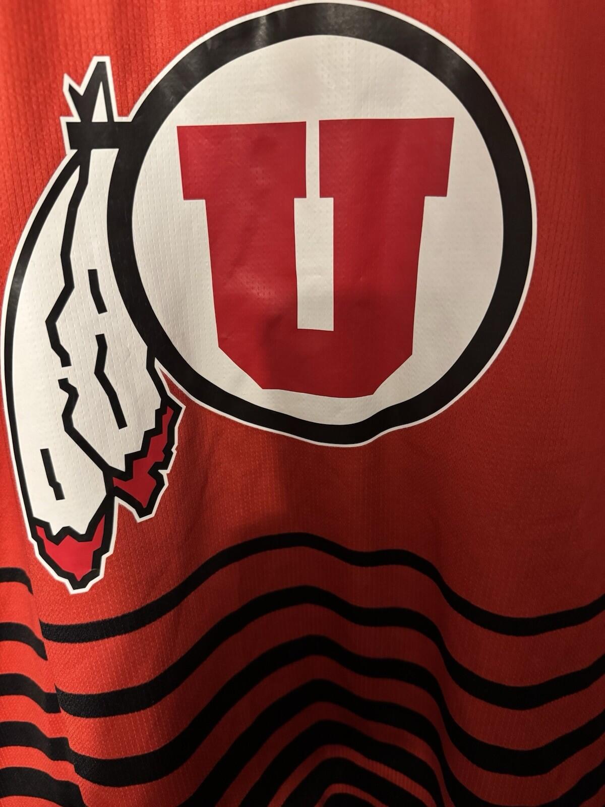 University of Utah Utes Under Armour 1/4 Zip Men's L Player Issued