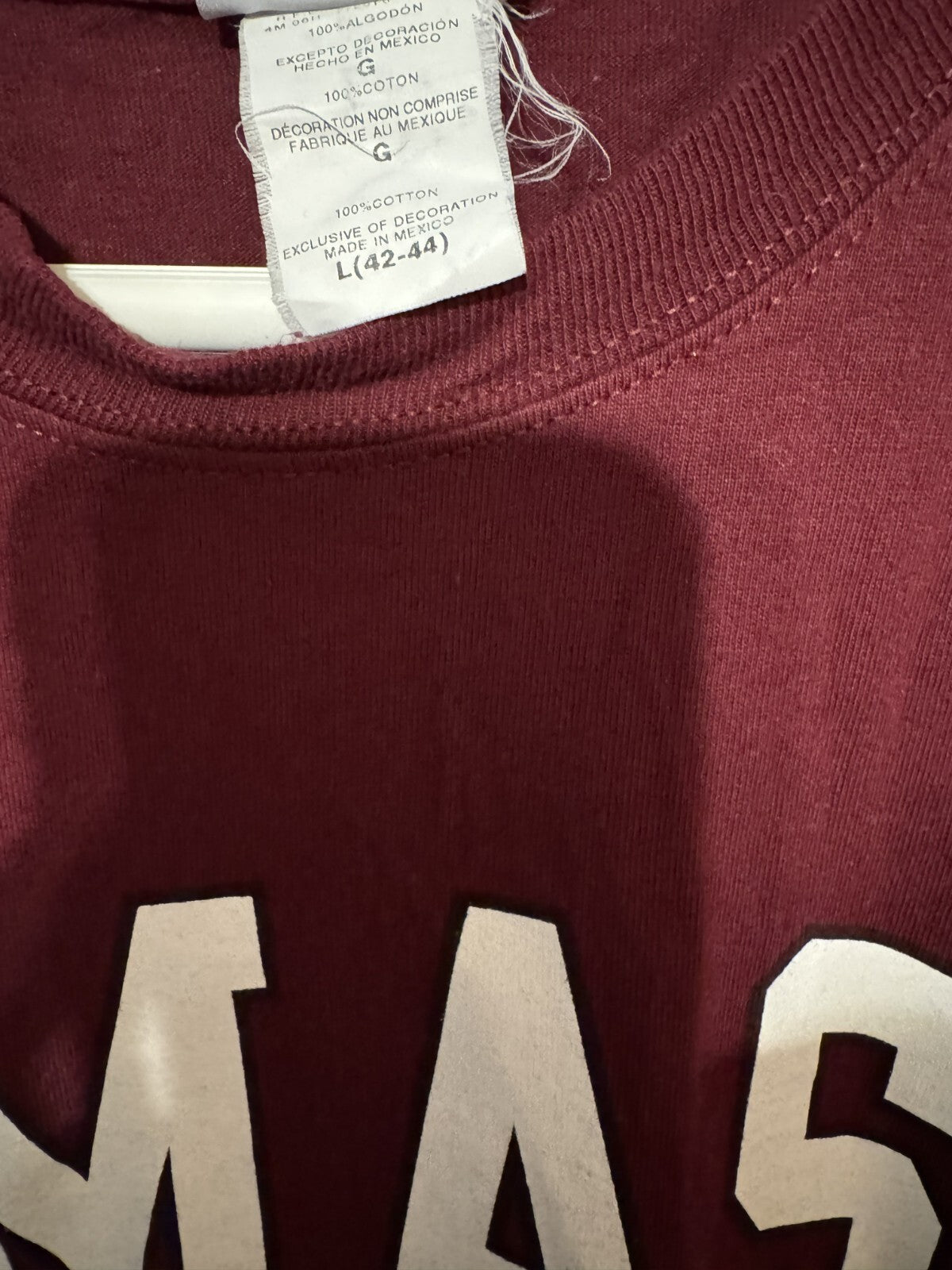 UMass Minutemen Short Sleeve Logo NCAA T-shirt Men's L Red