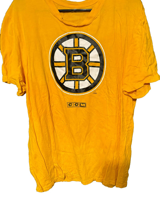 Boston Bruins Distressed CCM Yellow T-shirt Men's Sz XL