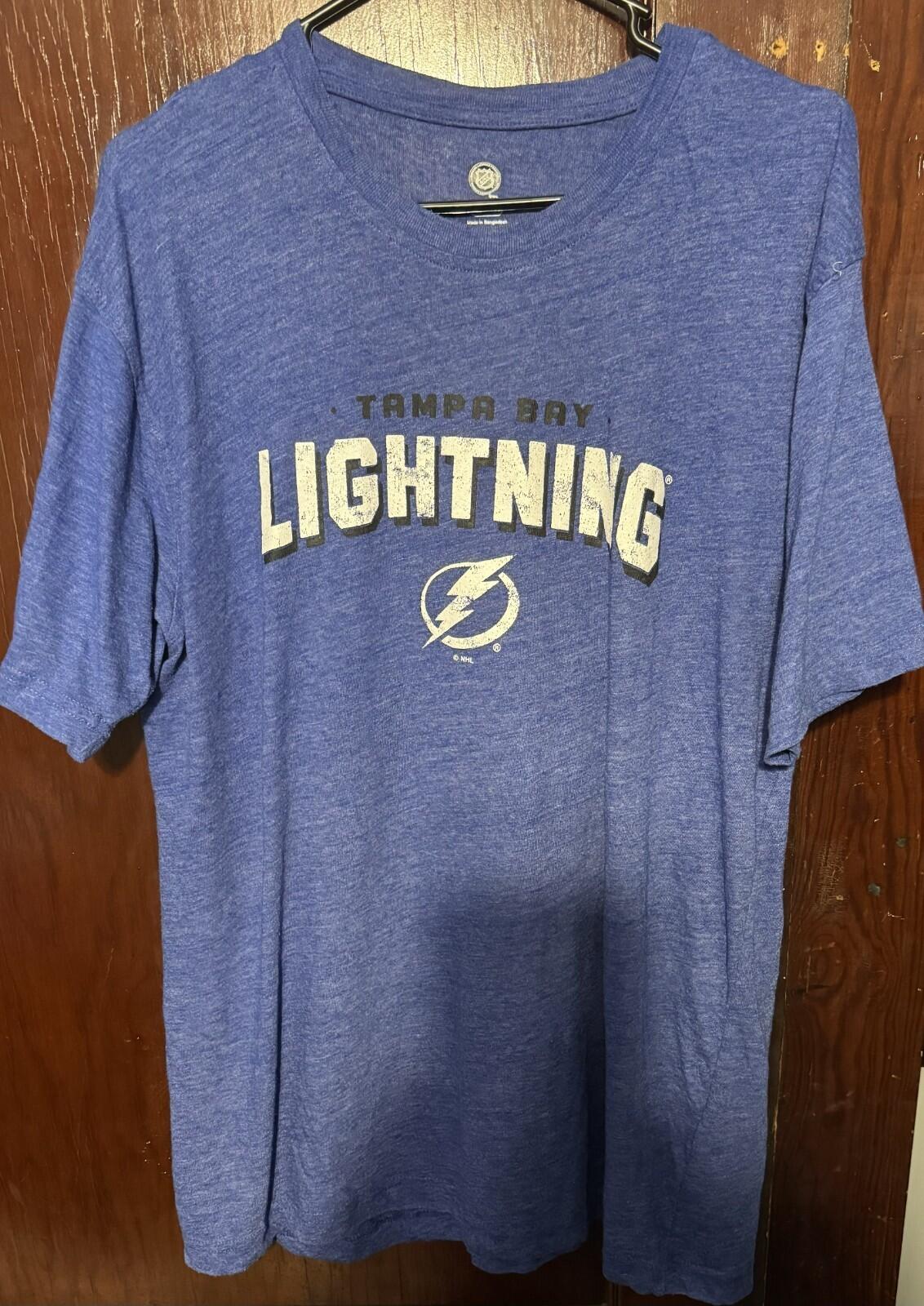 Tampa Bay Lightning T-shirt Men's Size XL Blue