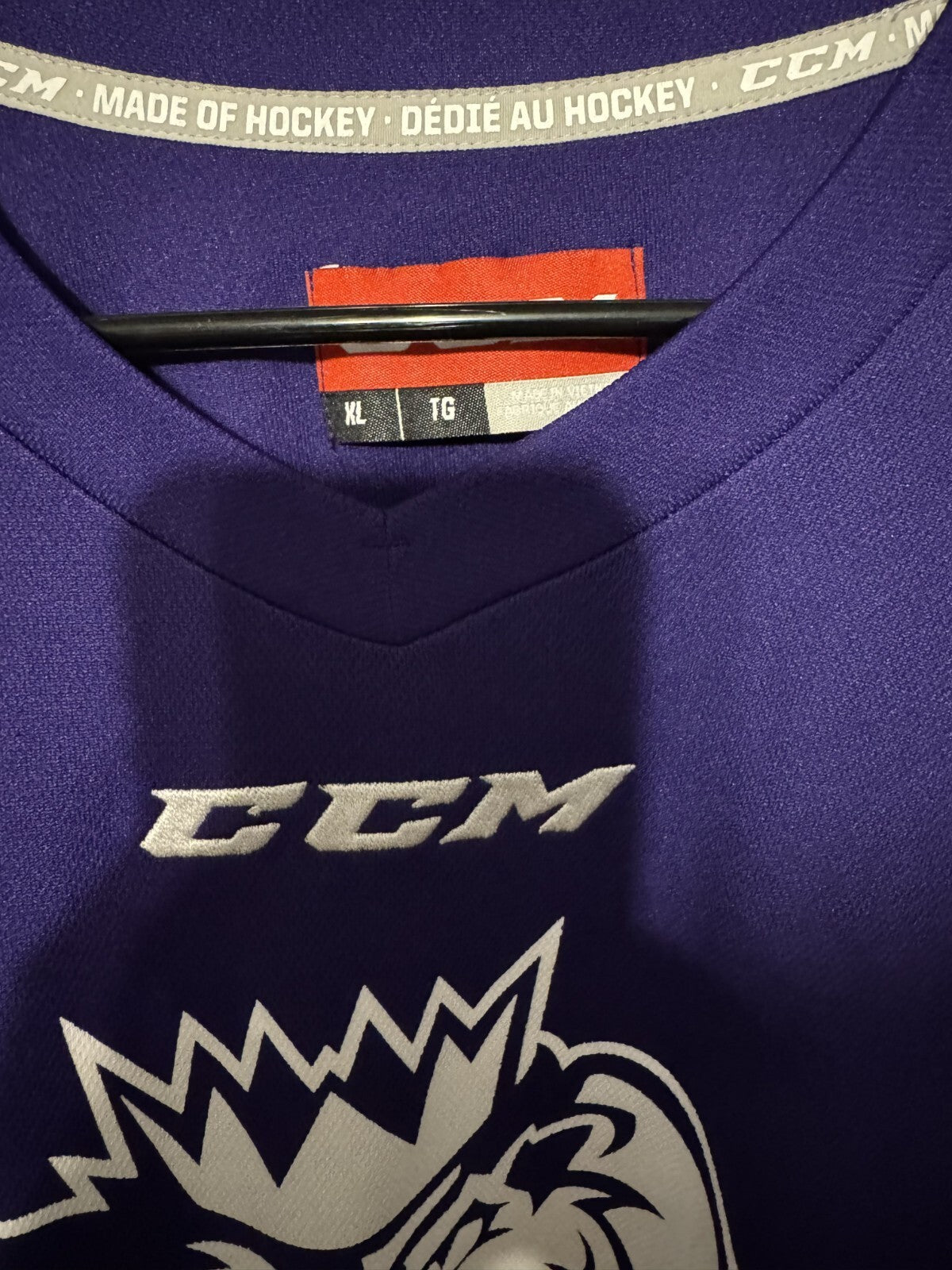 Manchester Monarchs AHL ECHL #27 Purple Hockey Jersey Size Men XL CCM