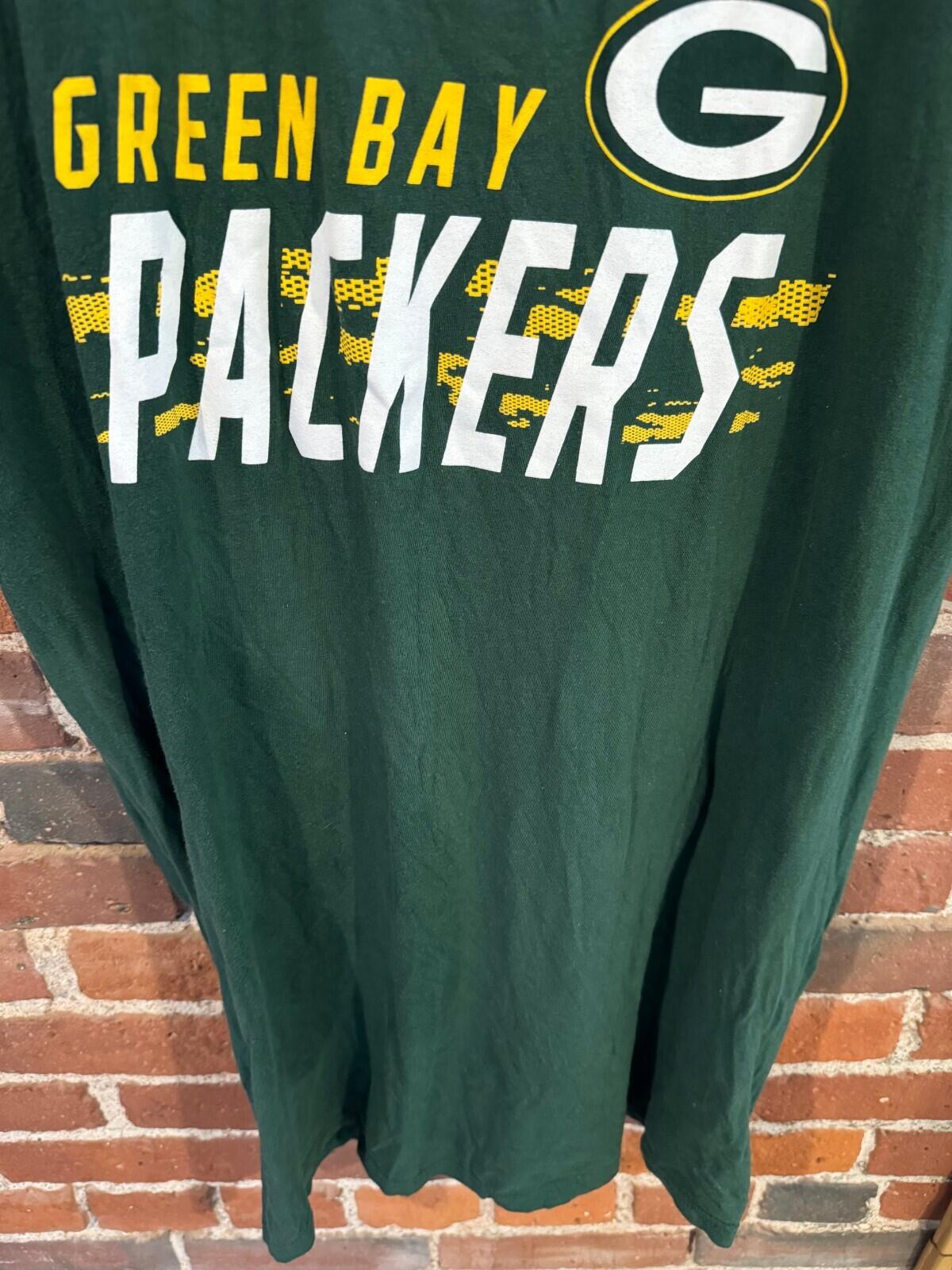 Green Bay Packers t-shirt Men's XL Green