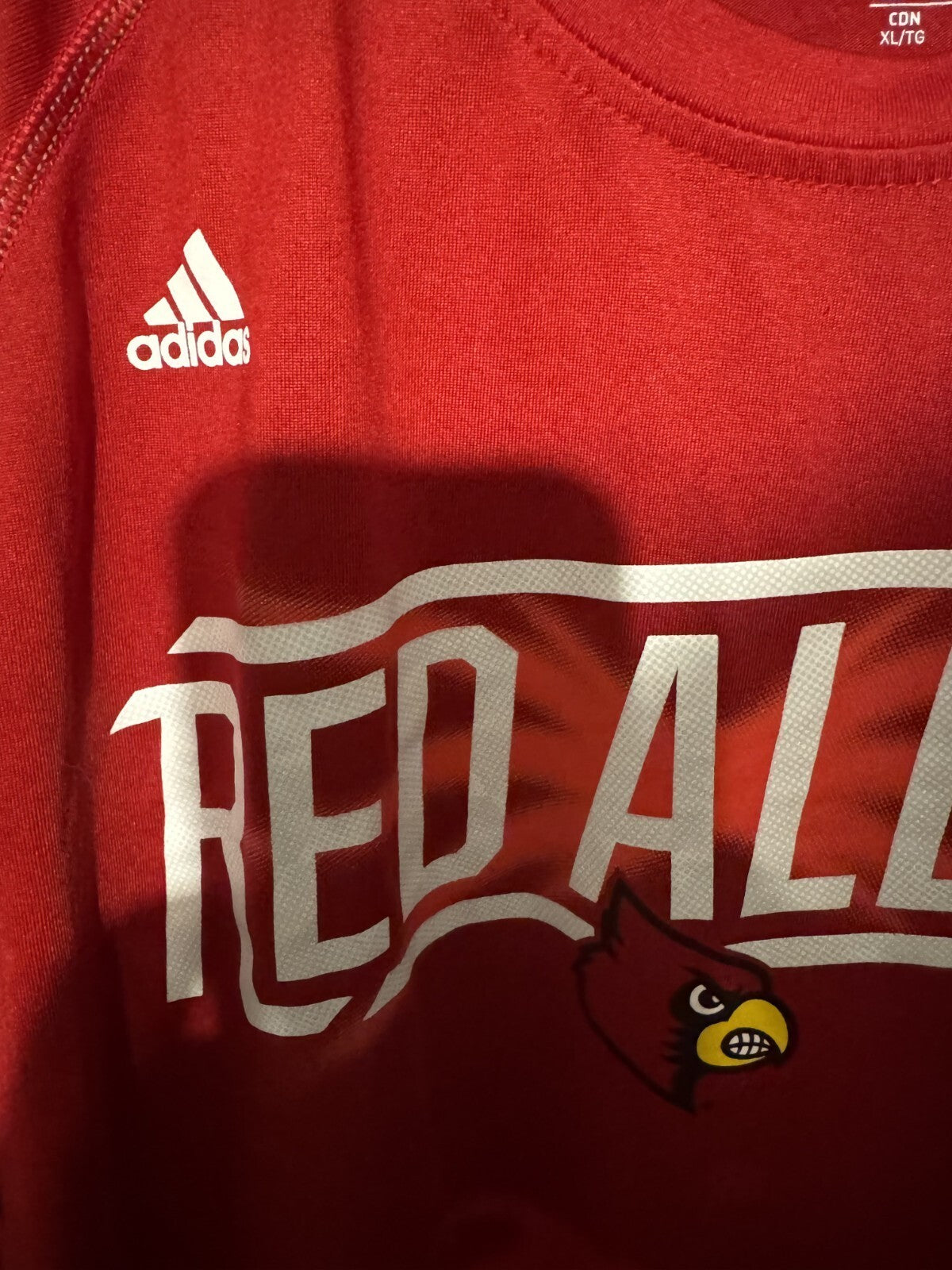 Louisville Cardinals Adidas Basketball TShirt Men Sz XL Red