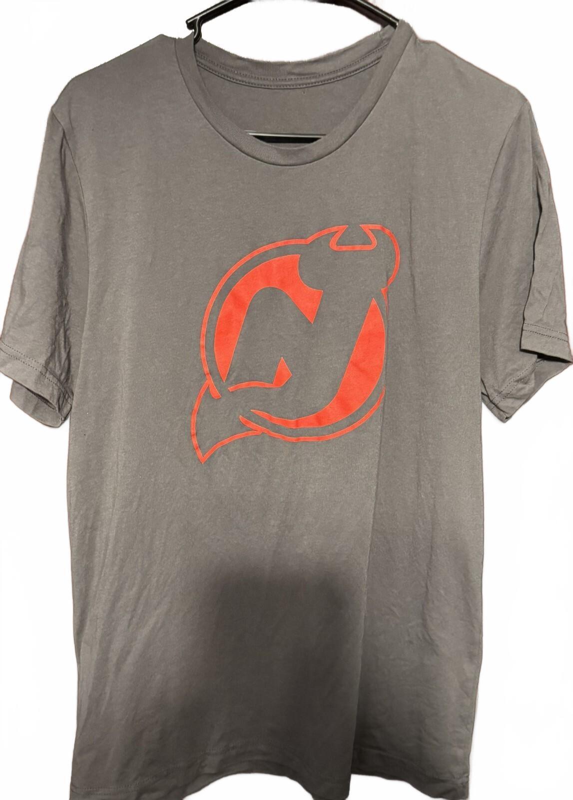 New Jersey Devils Gray Short Sleeve T-Shirt Size L (?)