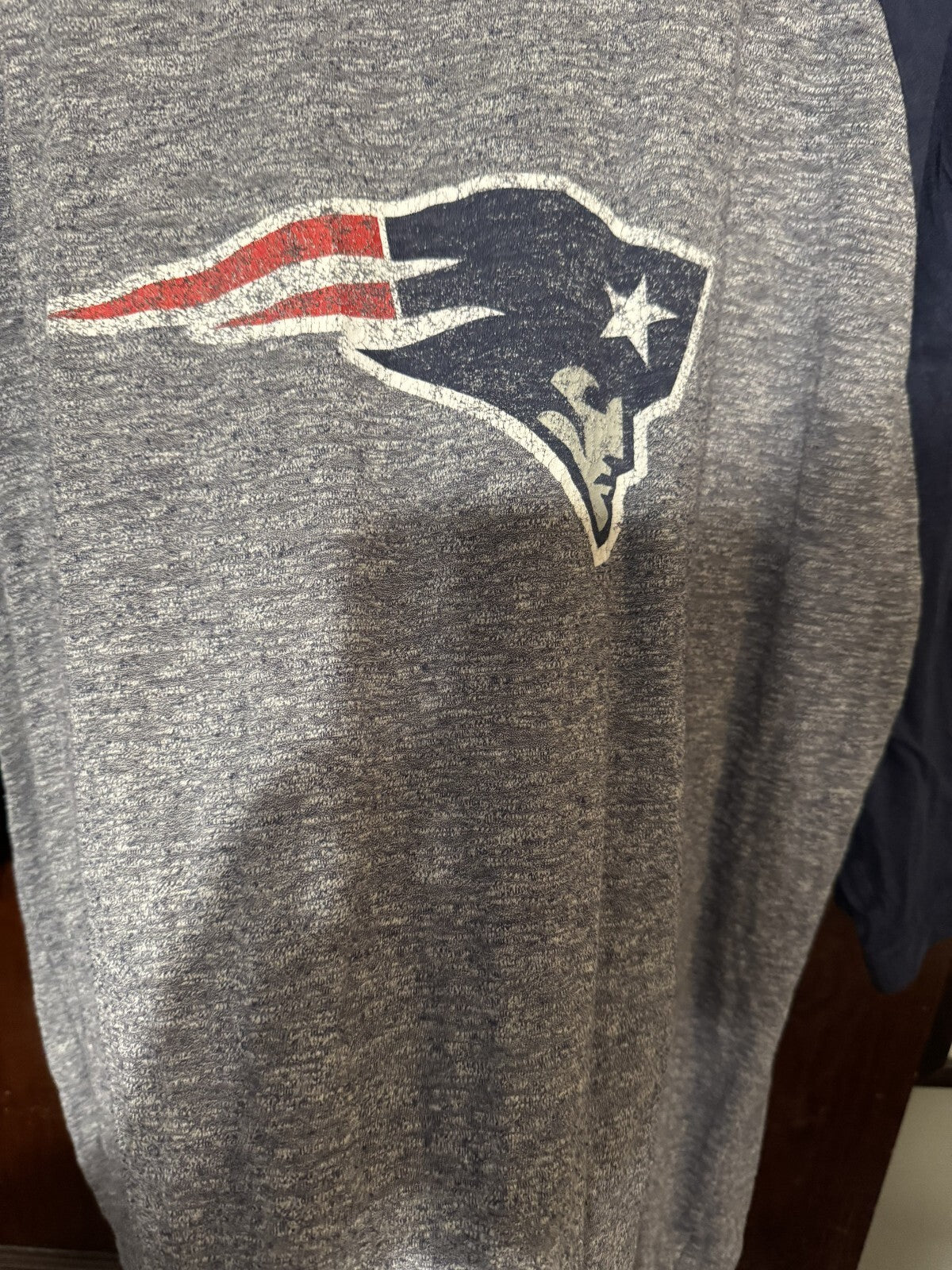New England Patriots Majestic 3/4 Raglan T-Shirt Men L Gray
