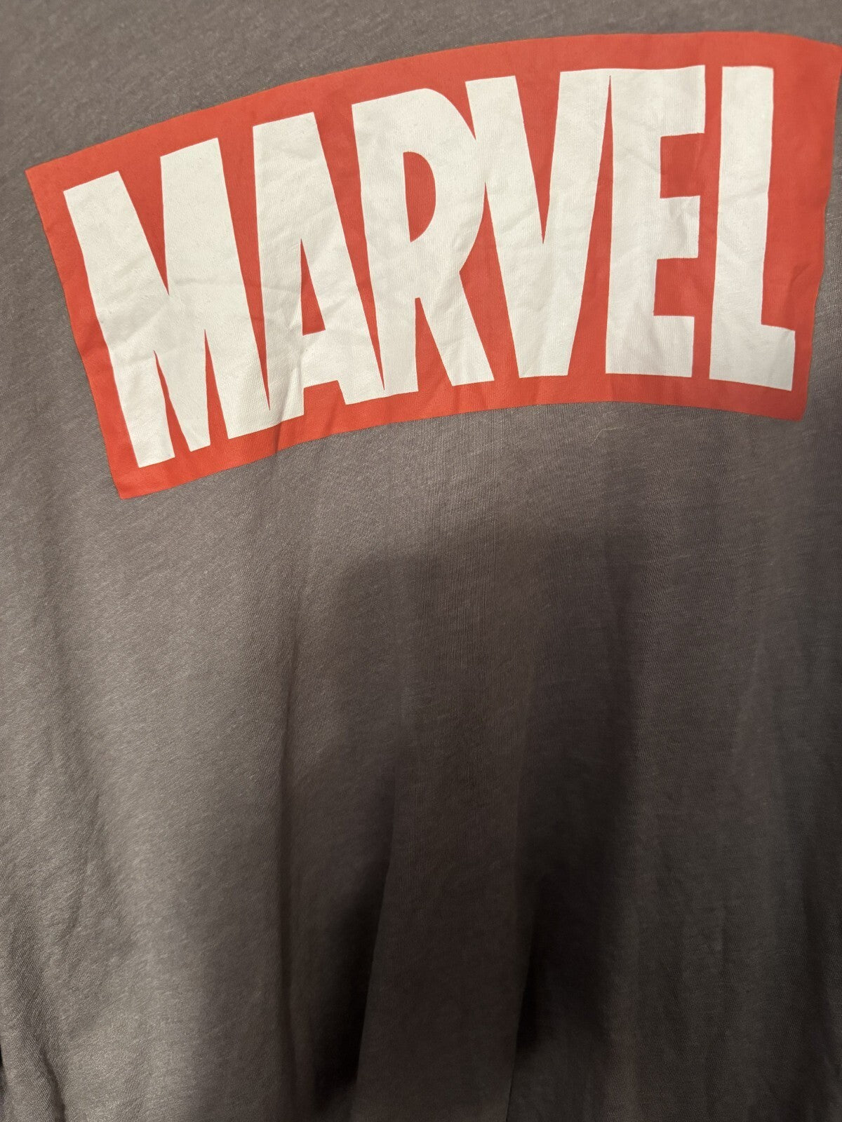 Marvel Long Sleeve T-shirt Men Size Extra Large Gray