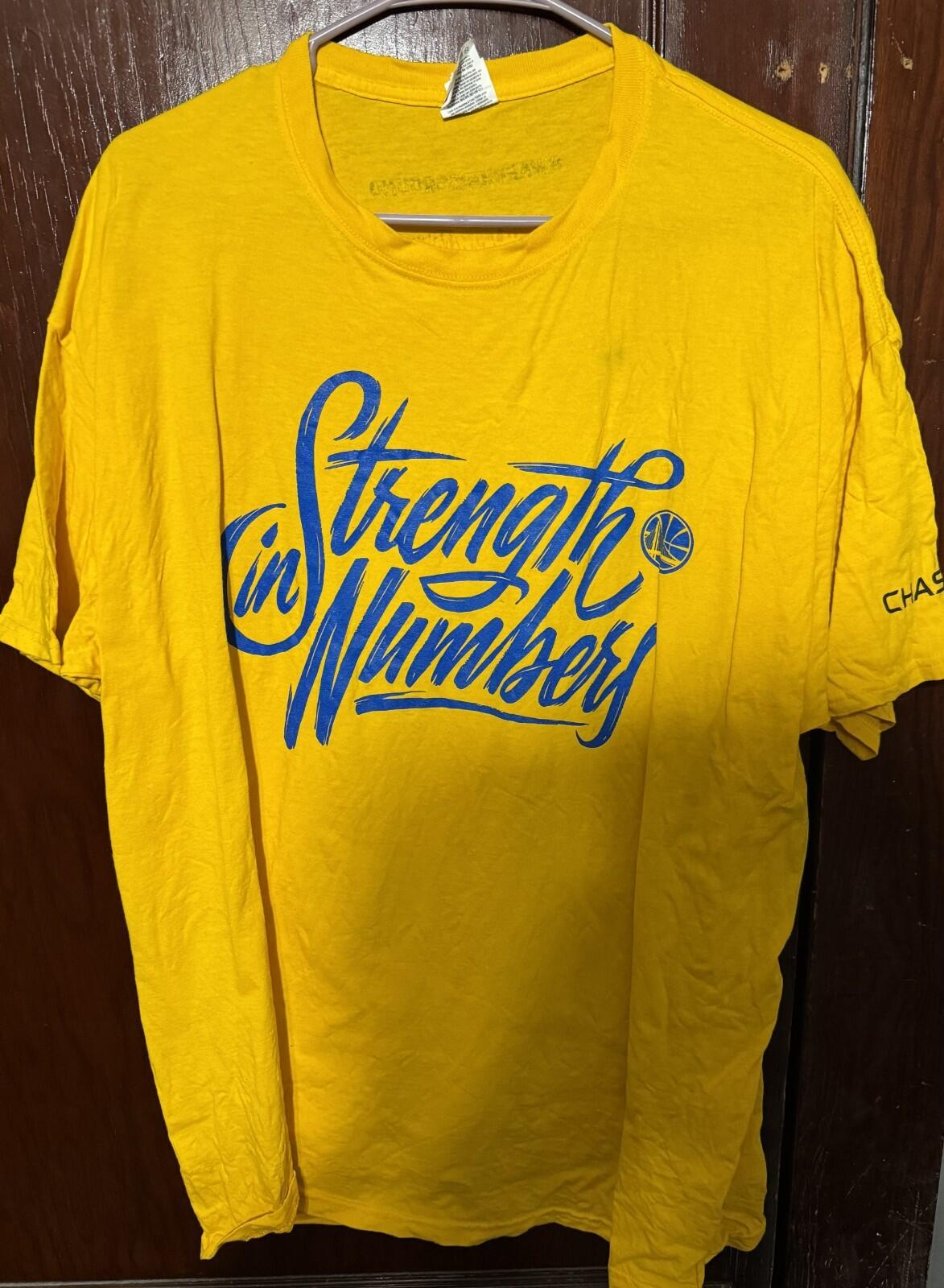 Golden State Warriors Men Sz XL Yellow Vintage S/S T-Shirt