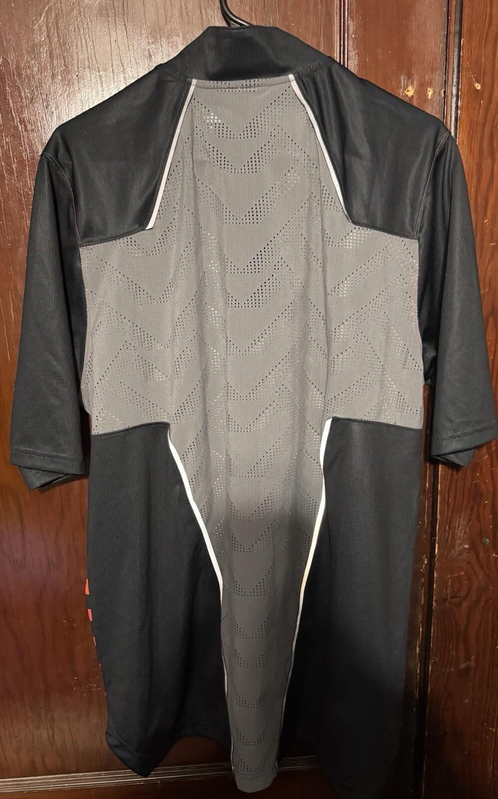 University of Utah Utes Under Armour 1/4 Zip Men's L Player Issued