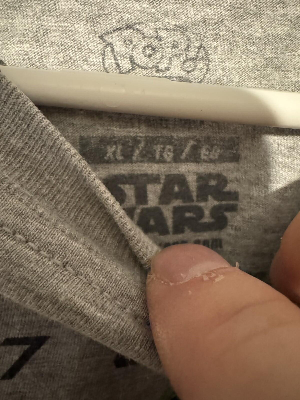 Star Wars Mandalorian Funko Pop T-Shirt Men's Size XL Gray