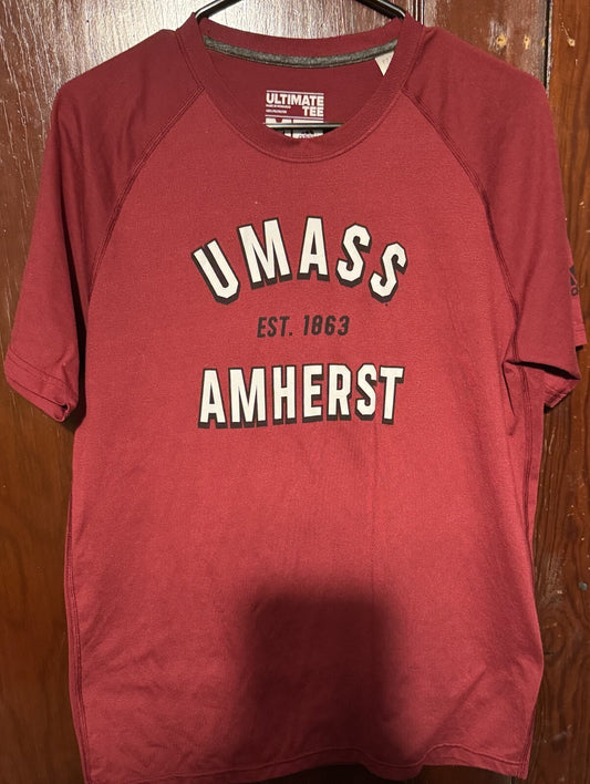 UMass Amherst Minutemen Adidas S/S T-shirt Men M Red