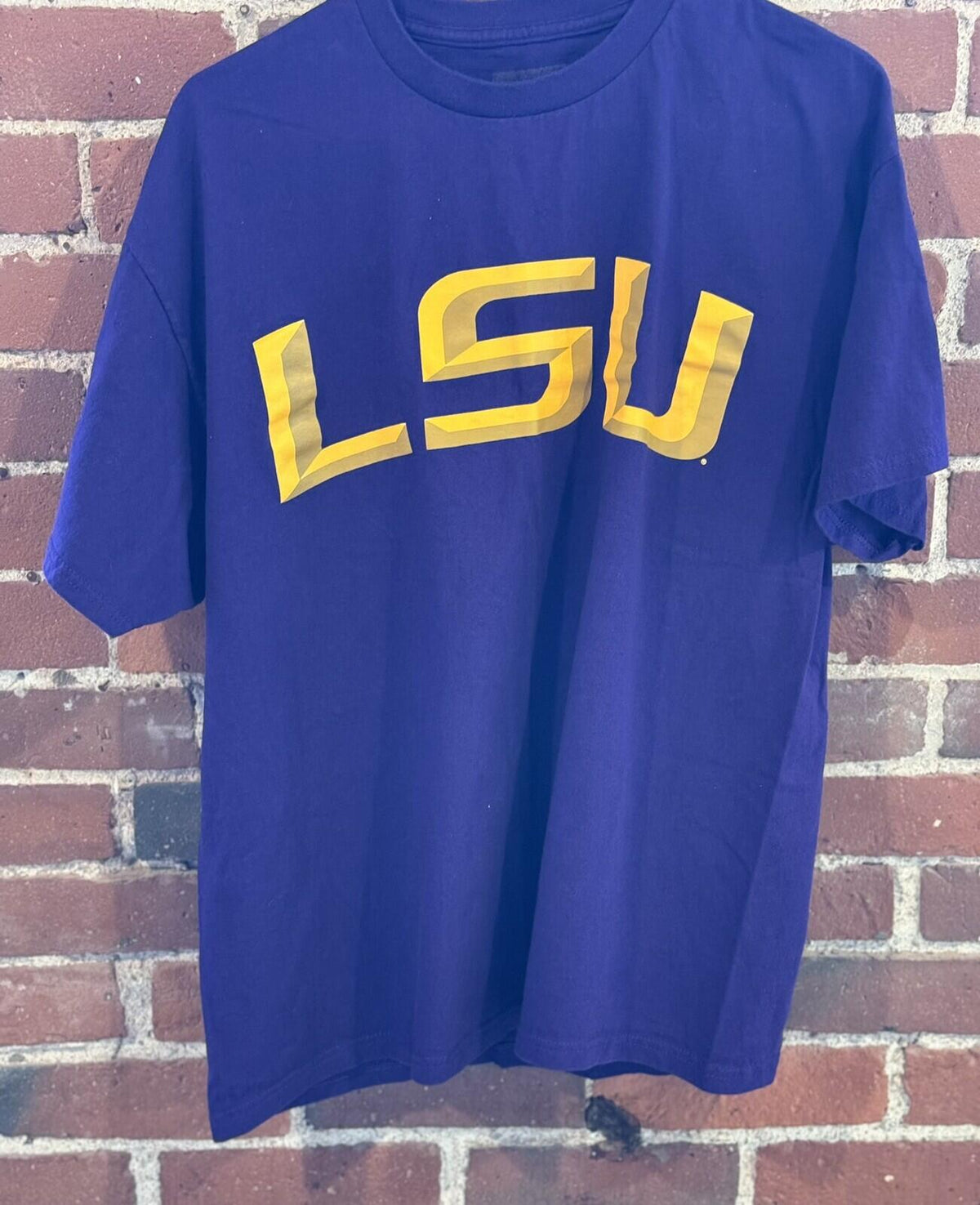 LSU Tigers Short Sleeve Tee Majestic vintage Sz XL Purple