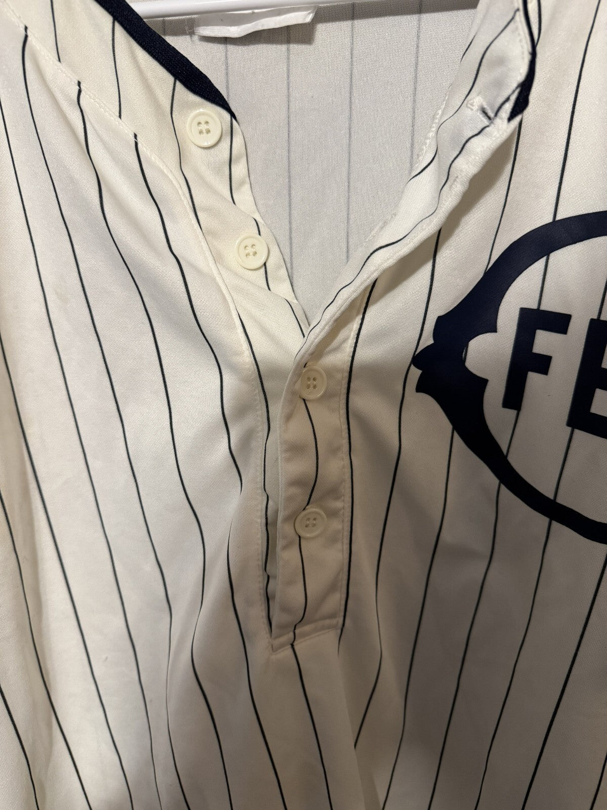 Chicago Cubs SGA Button up Jersey Men's Size L ? White