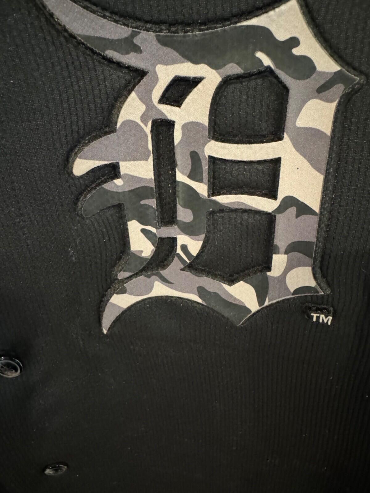 Detroit Tigers Black Camo True Fan Jersey Men's Size L MLB