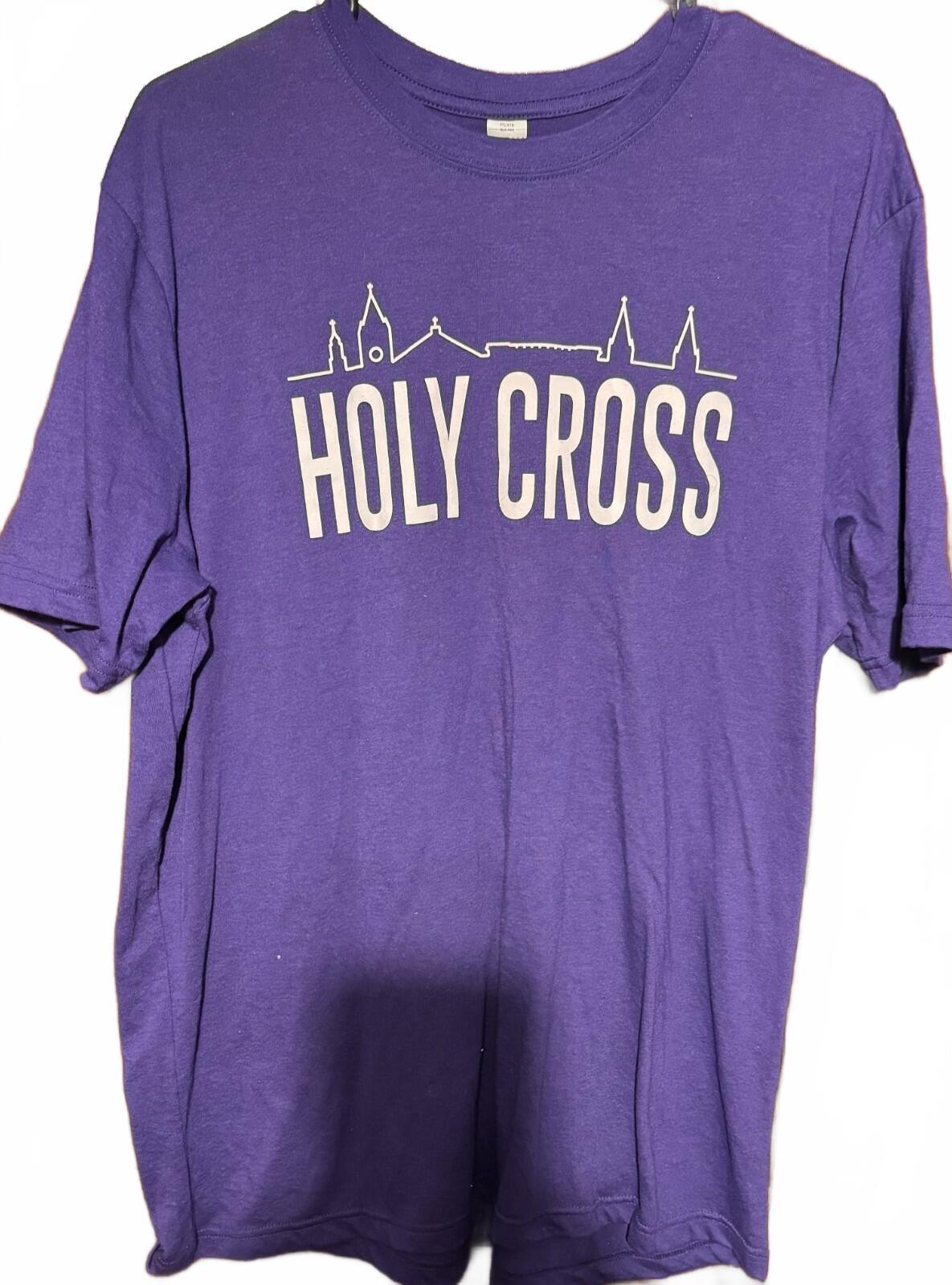 Holy Cross Crusaders Purple T-shirt Men's size XL
