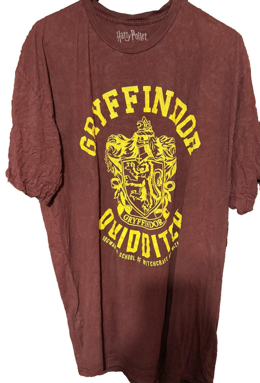 Harry Potter Hogwarts Gryffindor Quidditchn T-Shirt Men's Size 2XLT Red