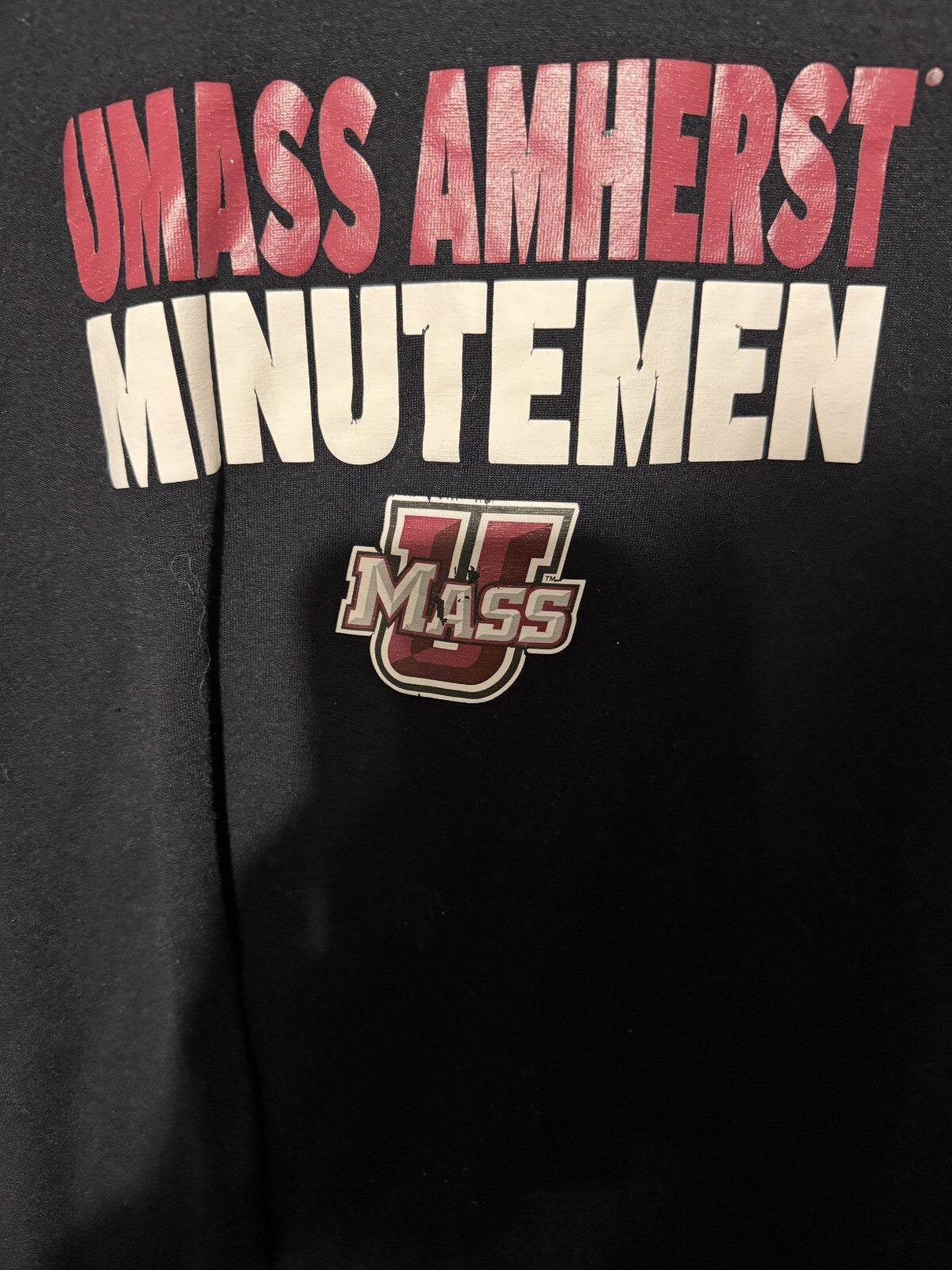 UMass Minutemen S/S It's Showtime T-shirt Men's M Black