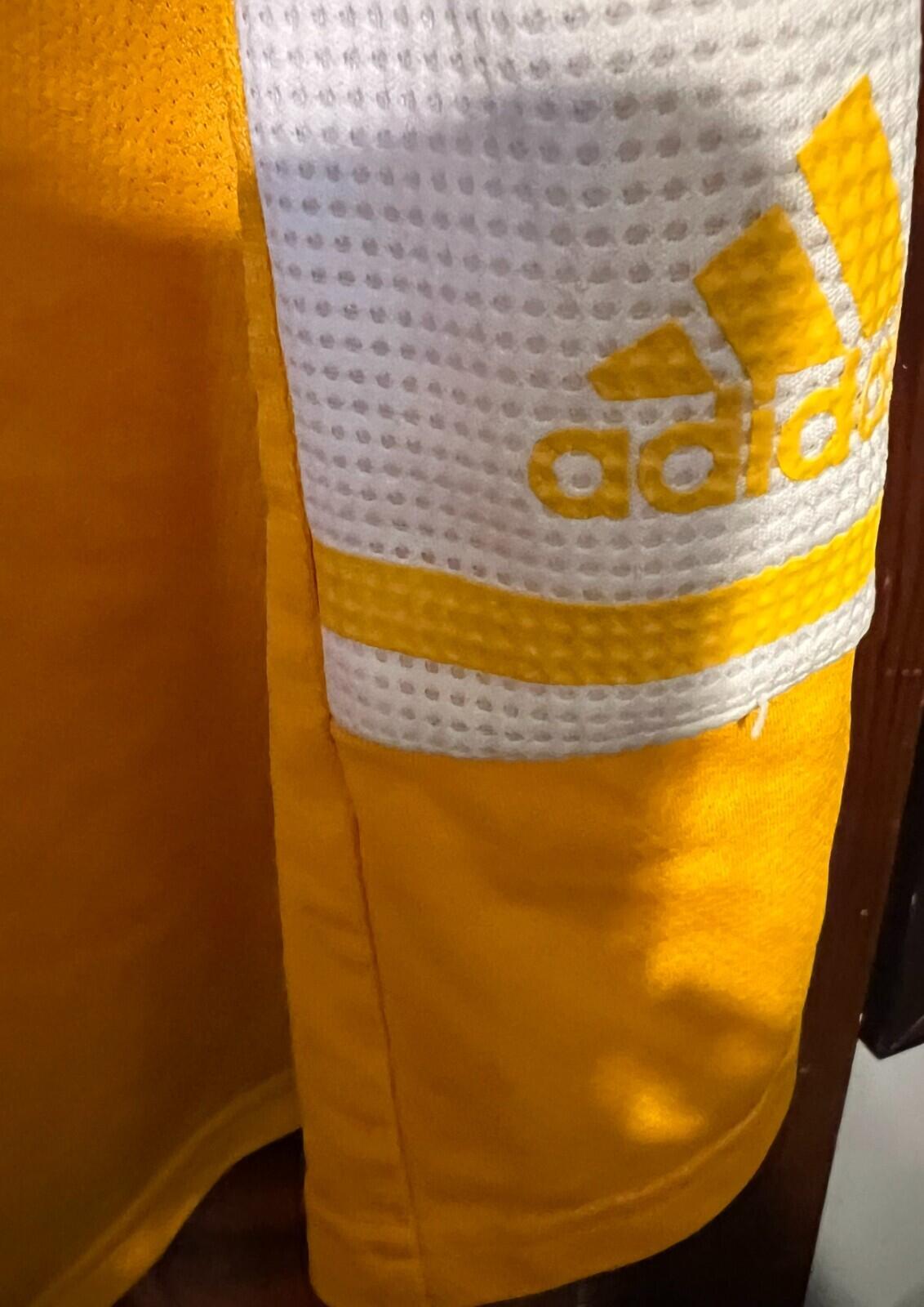 Vermont Catamounts Adidas Shorts Men Size L Yellow