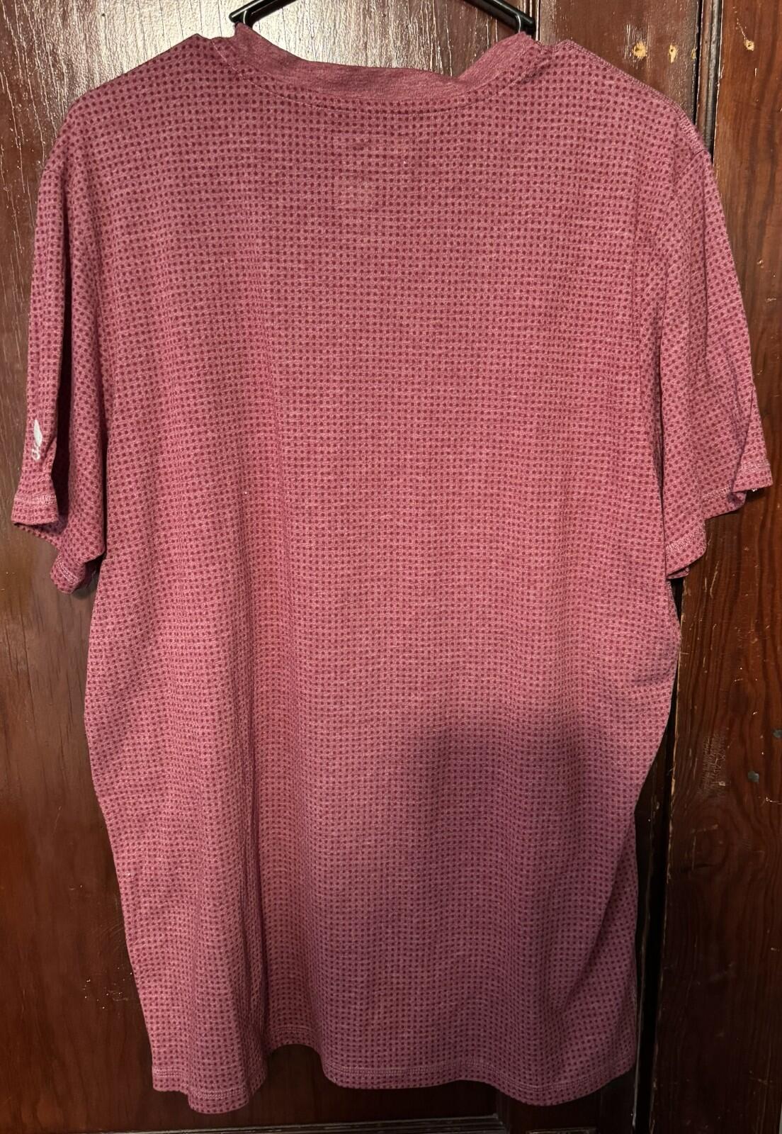 UMass Minutemen S/S Adidas T-shirt Men XL Red Refuse to Lose