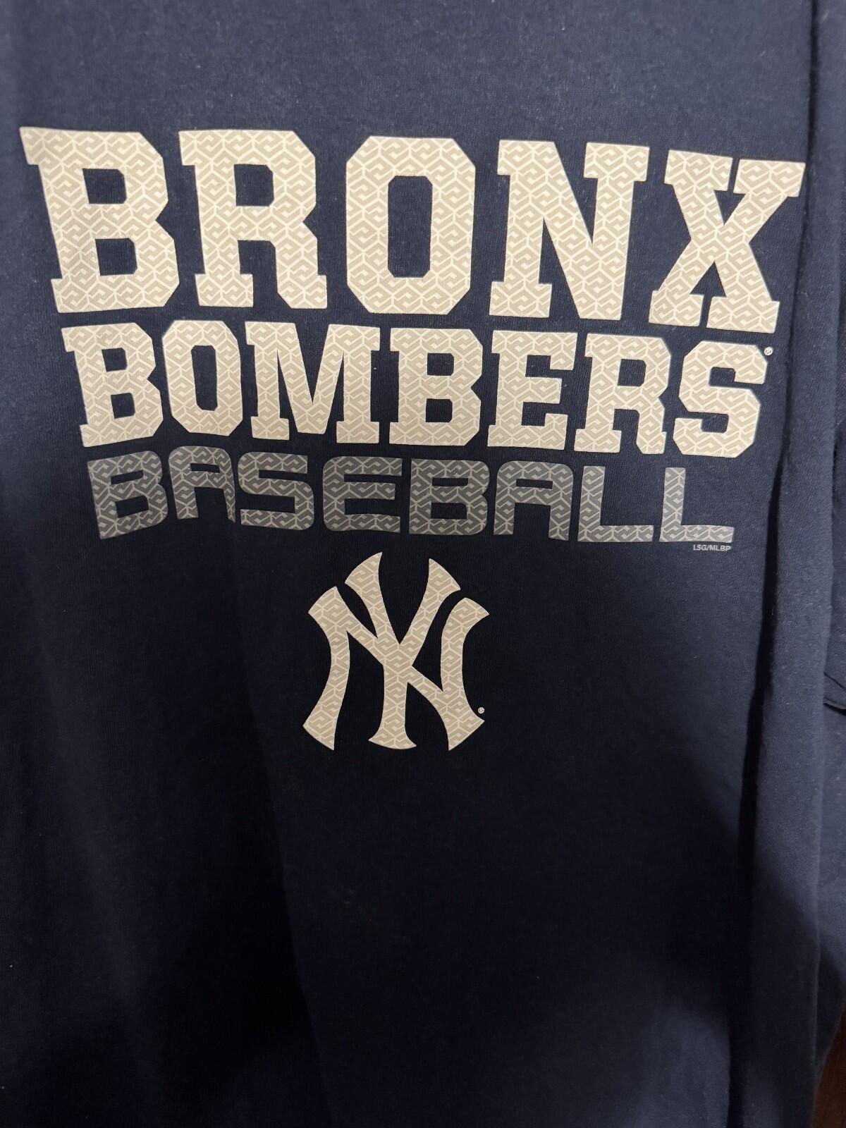 New York Yankees Short Sleeve Tee Shirt Men's XL Gray