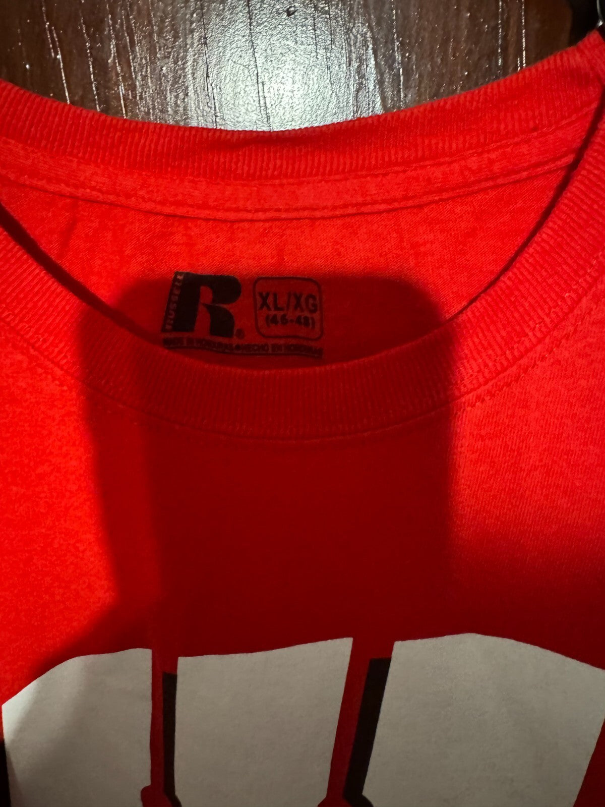 Wisconsin Badgers Russell Athletic S/S T-Shirt Men Sz XL Red
