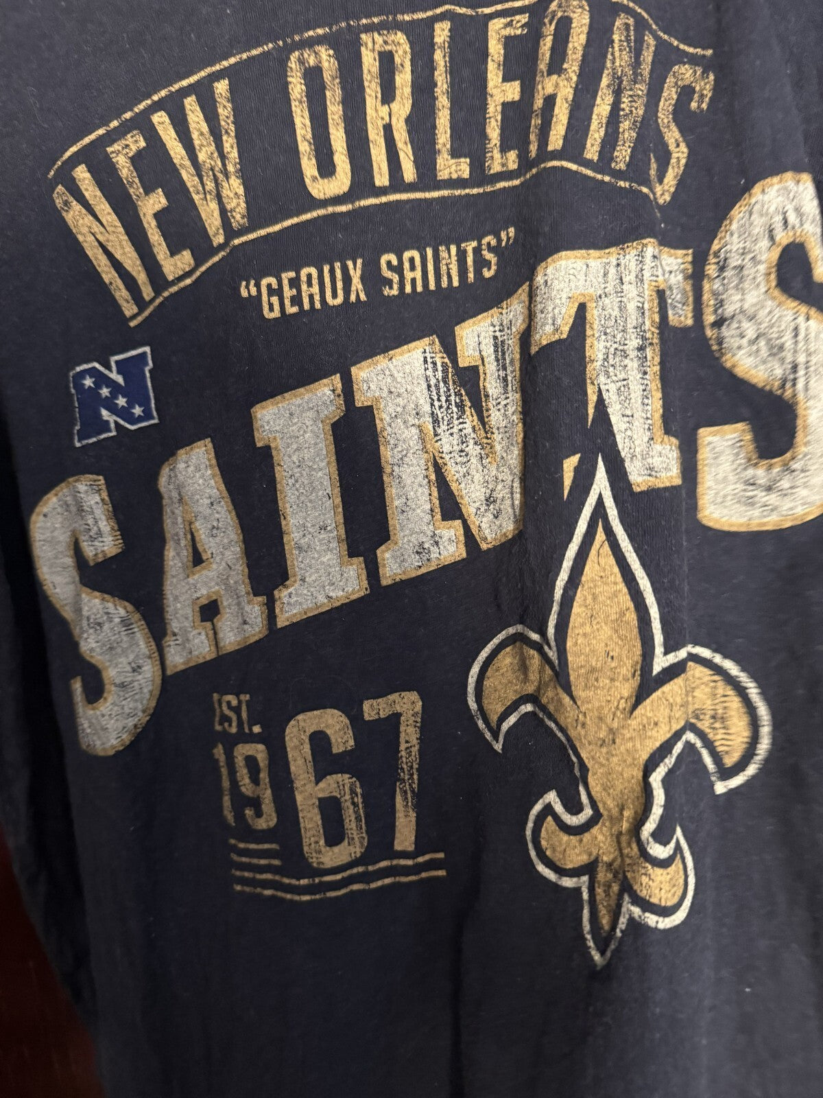 New Orleans Saints Short Sleeve tee shirt Men size XL