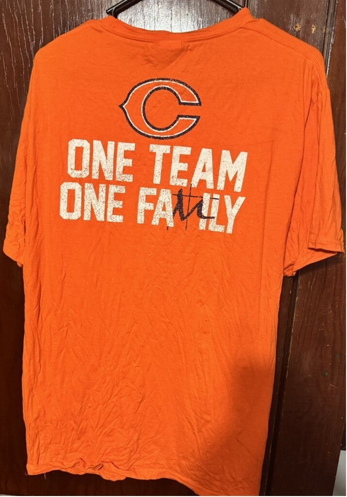 Chaminade Eagles Hawaii T-Shirt Orange NCAA Men's Size L