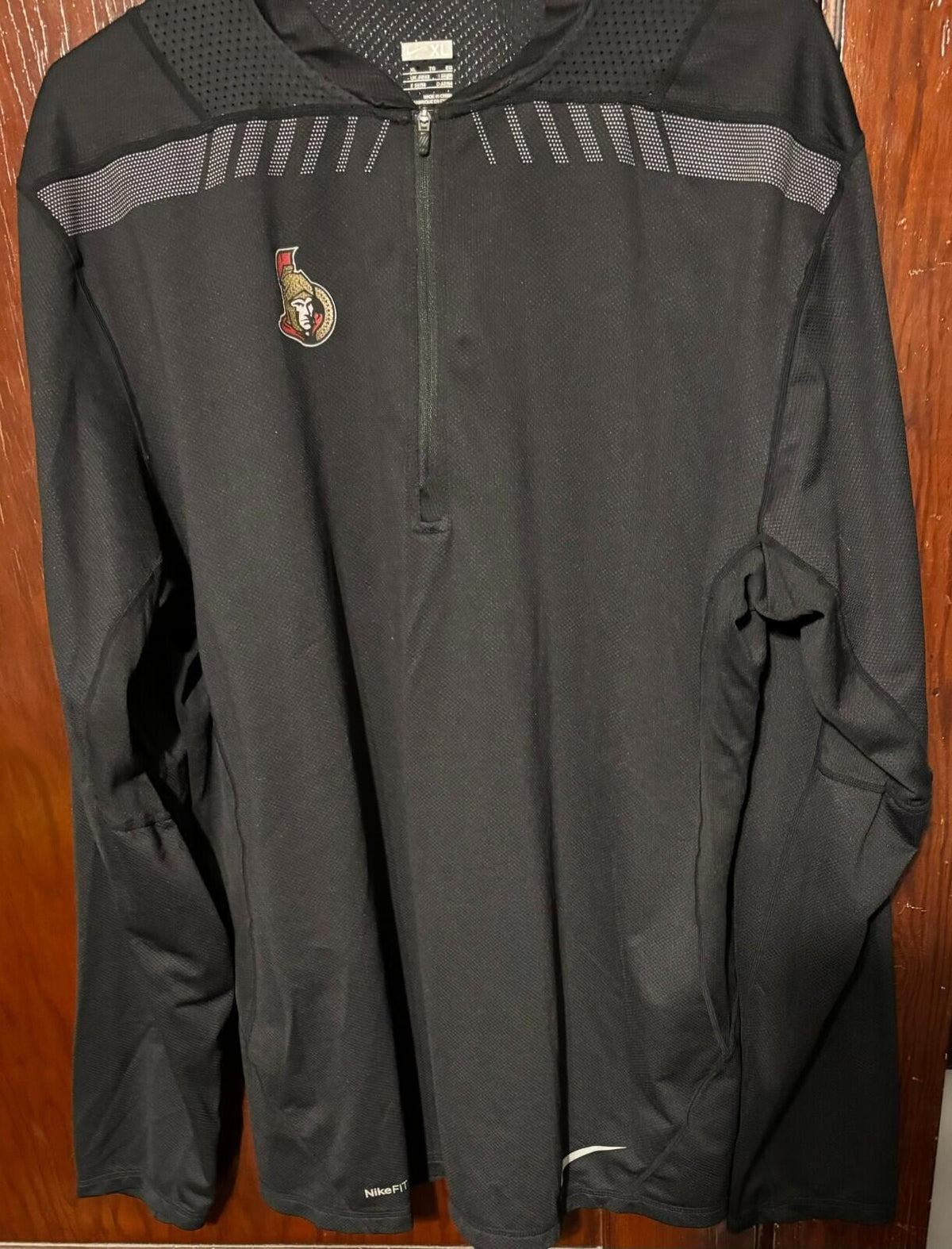 Ottawa Senators Nike 1/4 Zip Black Dri-Fit Men’s Size XL NWOT