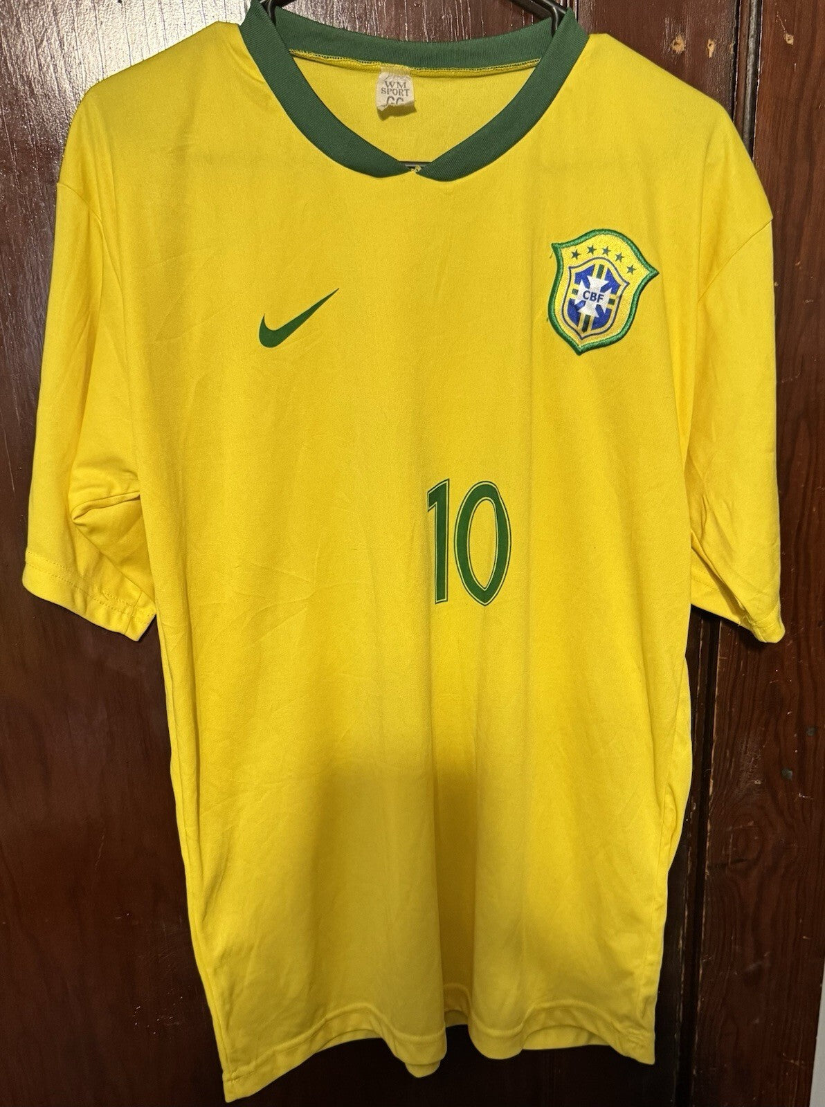 Brazil Soccer T-Shirt Men's Size XL (?)  Yellow  Brasil