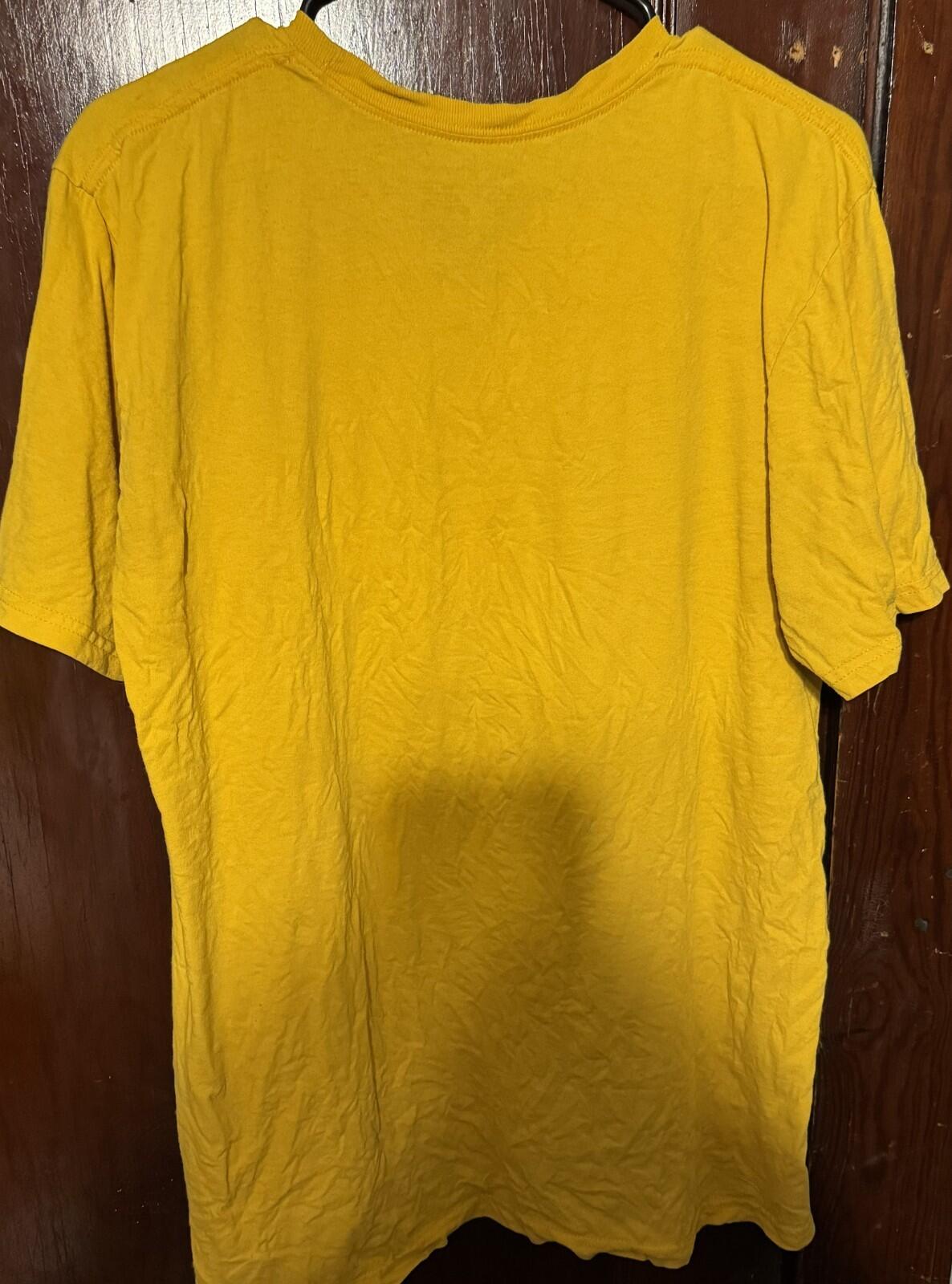Los Angeles Lakers Adidas Men Size L Yellow S/S T-Shirt
