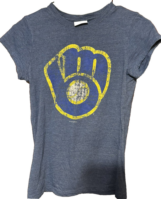 Milwaukee Brewers 5th & Ocean Women's Size L t-shirt Blue