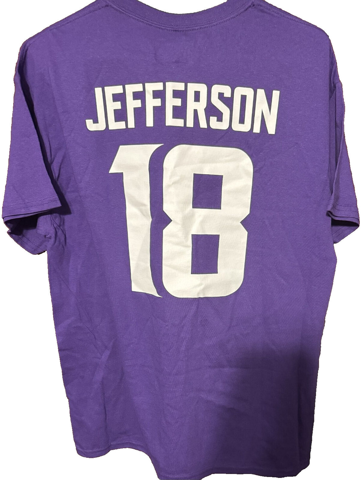 Minnesota Vikings Justin Jefferson #18 Purple Player T Shirt Men's Size L NWT