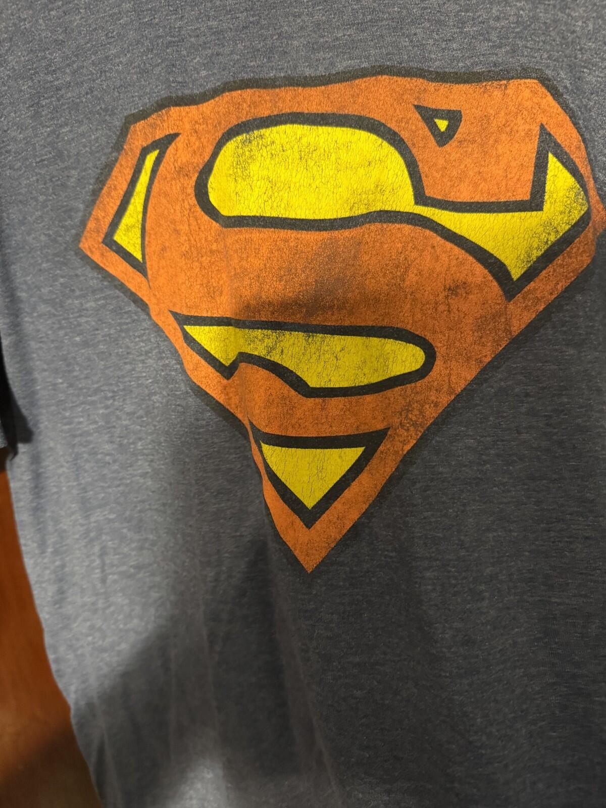 Superman T-Shirt Men Sz L Blue DC Comics