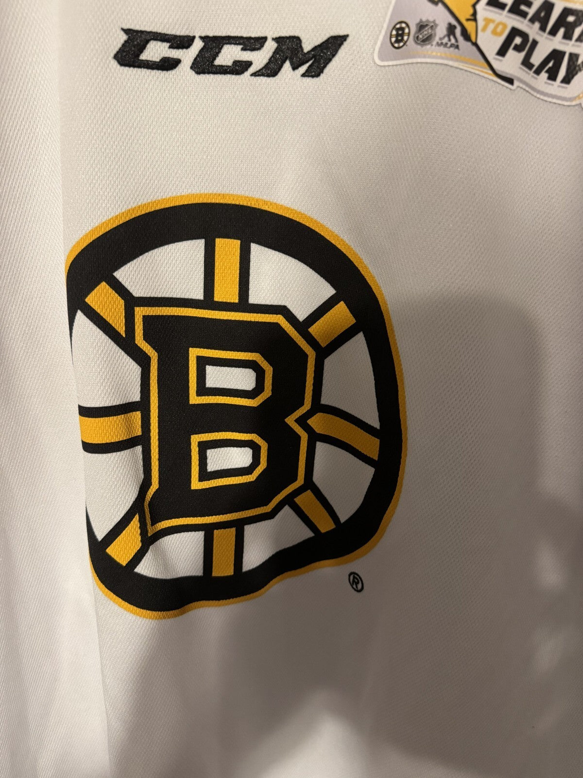 Boston Bruins CCM White Jersey Kid's Sz L/XL