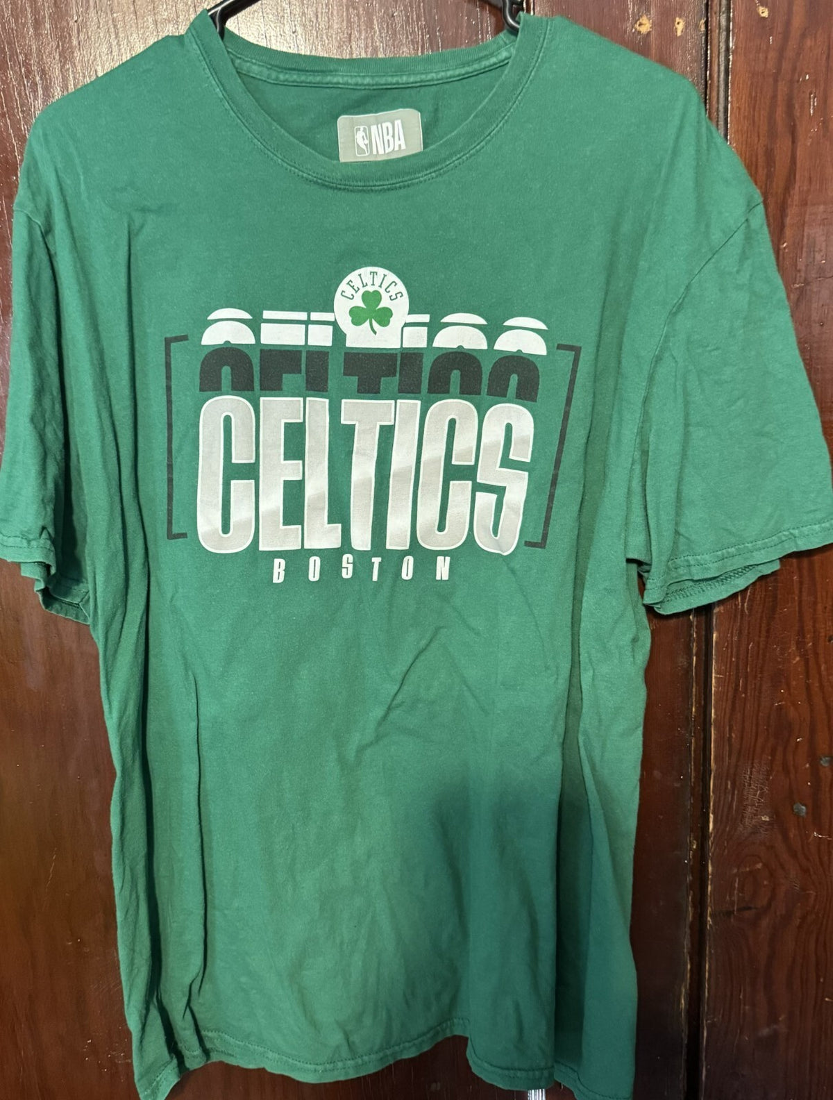 Boston Celtics Short Sleeve T-Shirt Men Size XL NBA Green