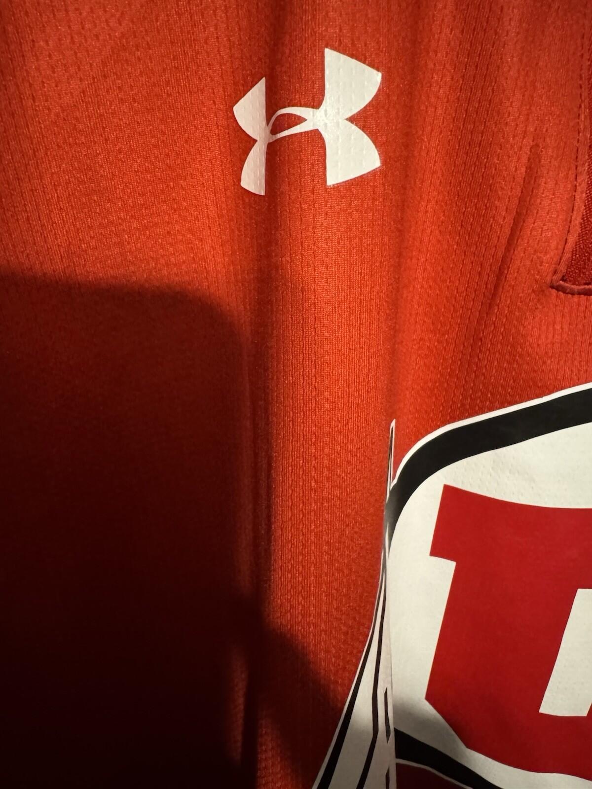 University of Utah Utes Under Armour 1/4 Zip Men's L Player Issued
