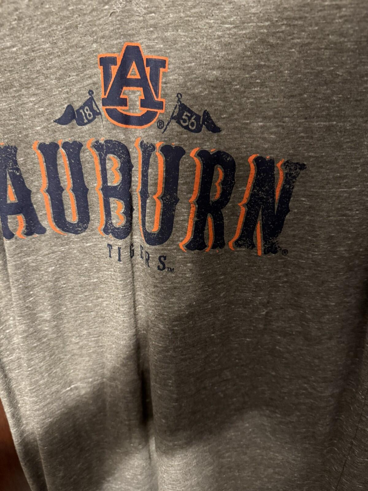 Auburn Tigers Russell Athletic T-Shirt Gray Men's Size L SEC