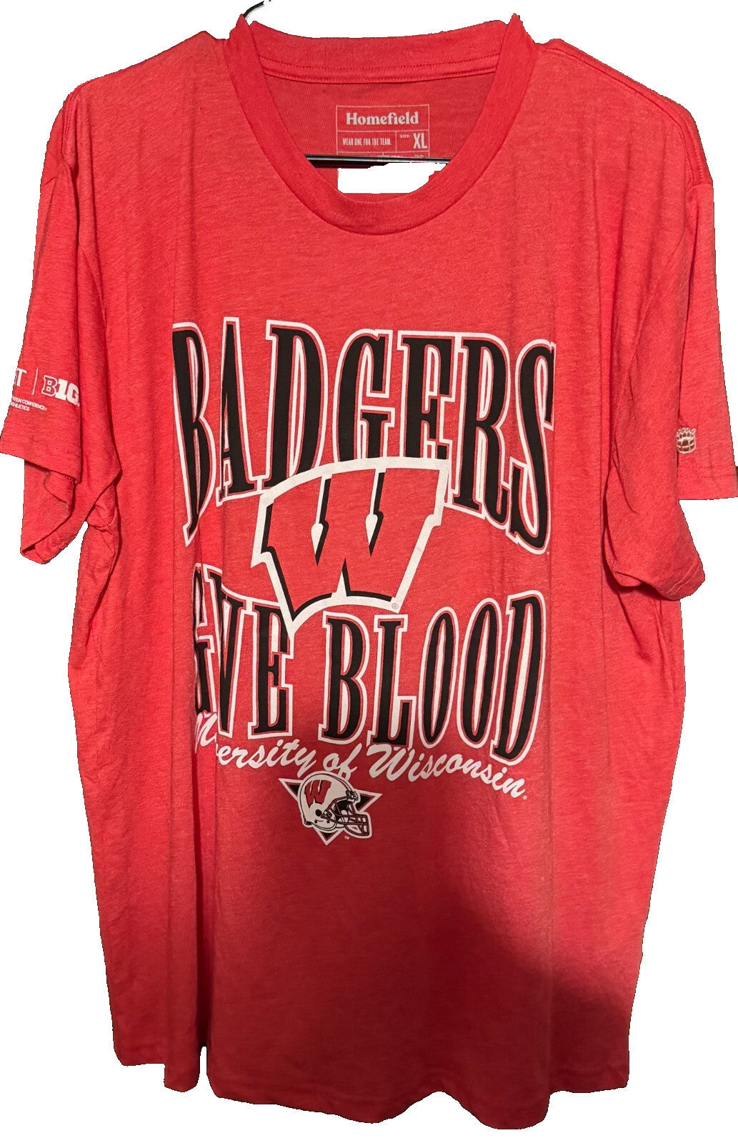 Wisconsin Badgers S/S T-Shirt Men Sz XL Red