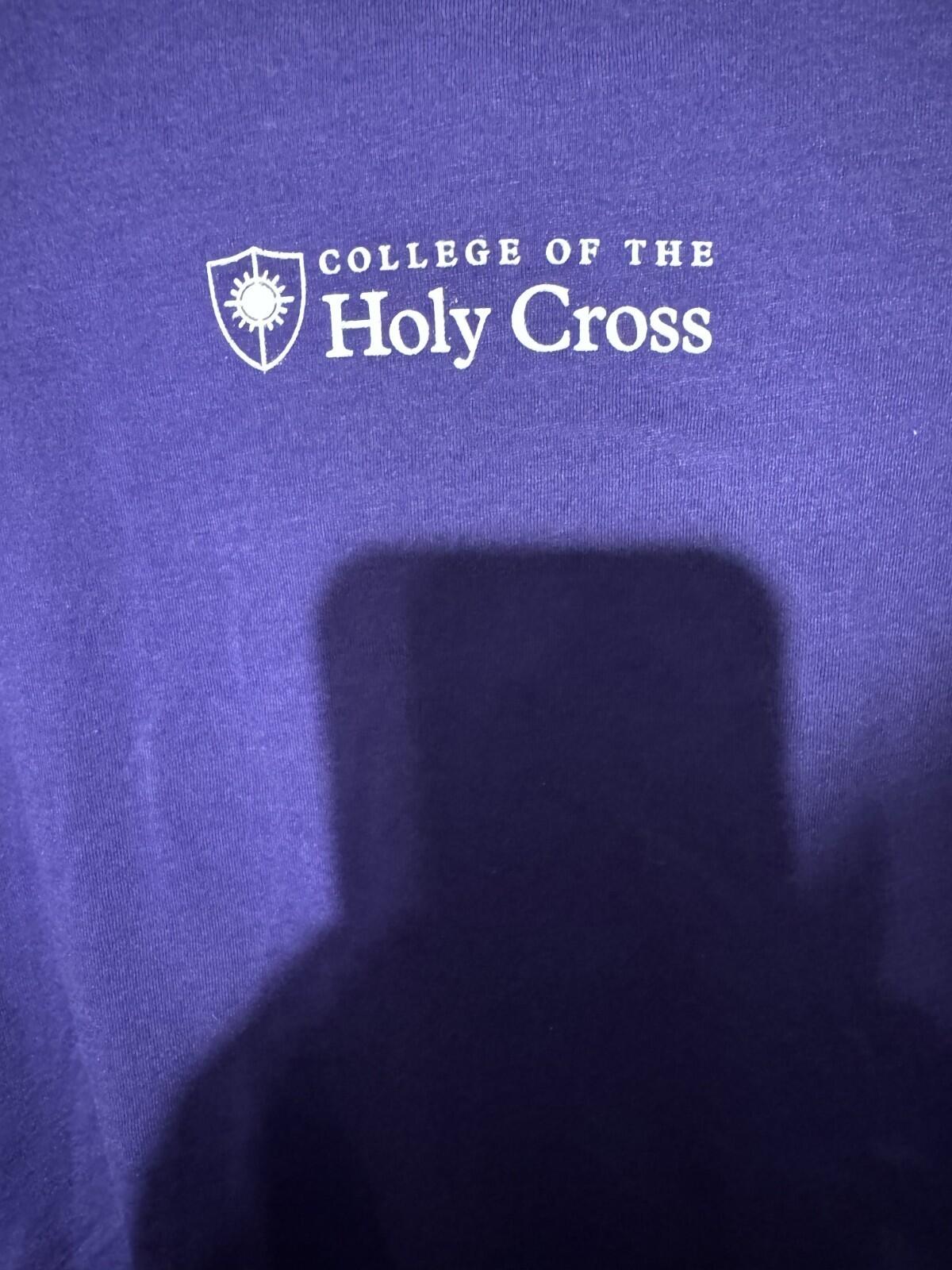 Holy Cross Crusaders Purple T-shirt Men's size XL