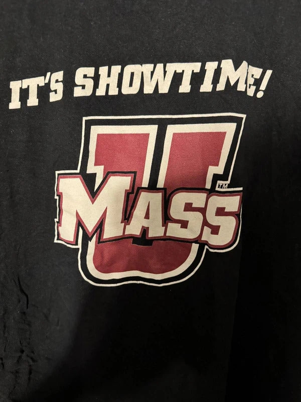 UMass Minutemen S/S It's Showtime T-shirt Men's XL Black