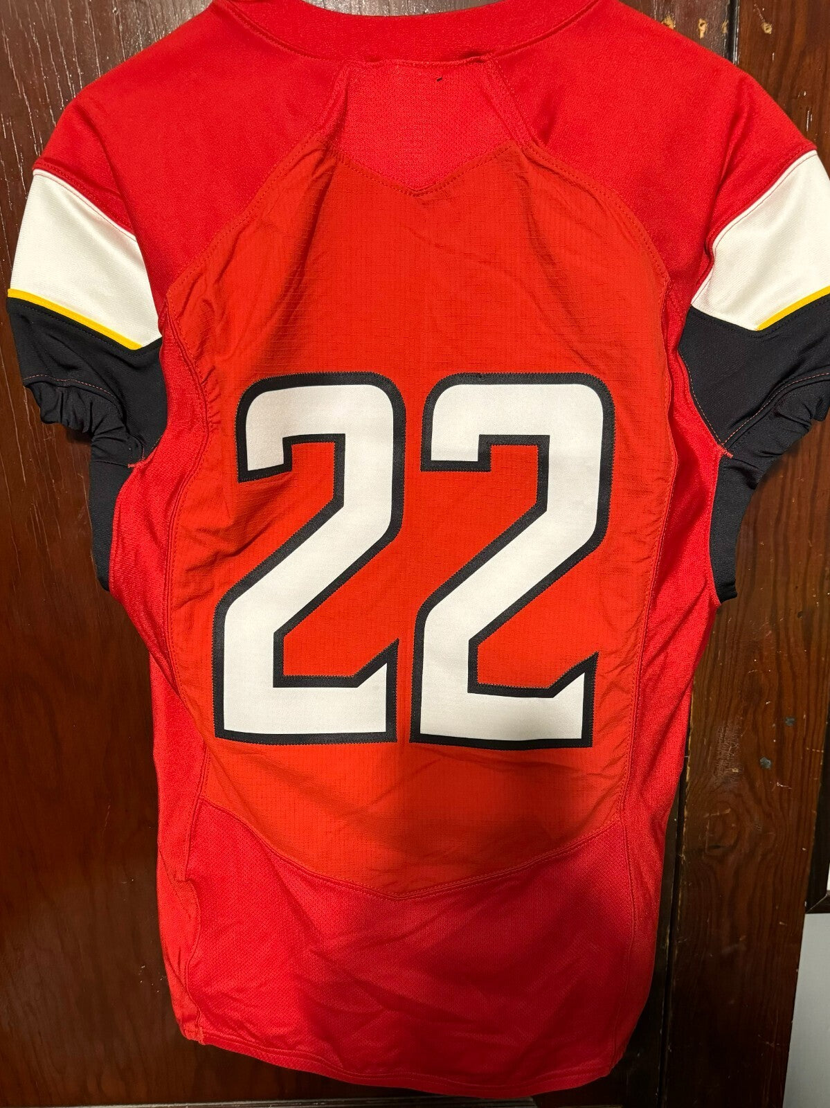 Maryland Terps #22 Under Armour Men Jersey NEW WITH TAGS Red