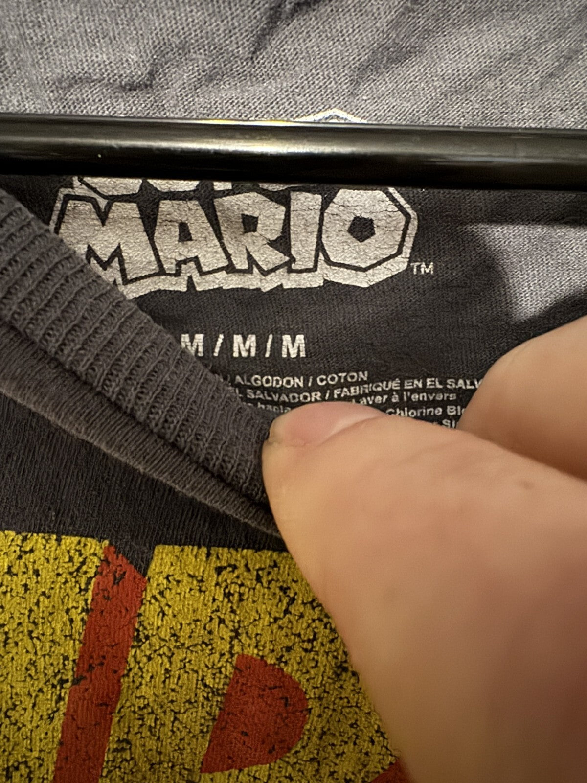 Super Mario Brothers T Shirt Men's Size Medium Gray